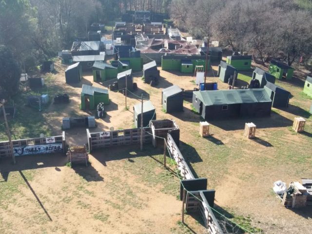 Campo de airsoft en Girona